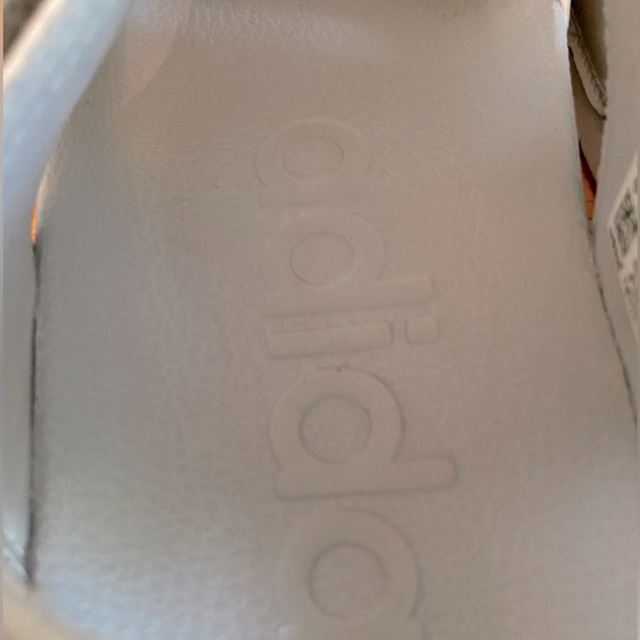 Adidas Adilette Sandals (Women’s Size 7) - Picture 7 of 9